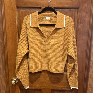 SO Women's V-Neck cropped Sweater Size Small